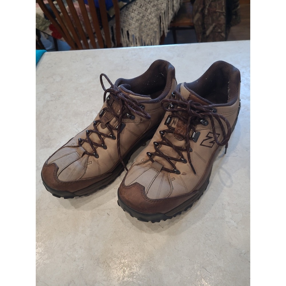 New Balance 965 waterproof trail hiking shoes in tan/brown leather Men's SZ 12